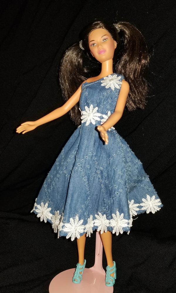 Daisy Blue